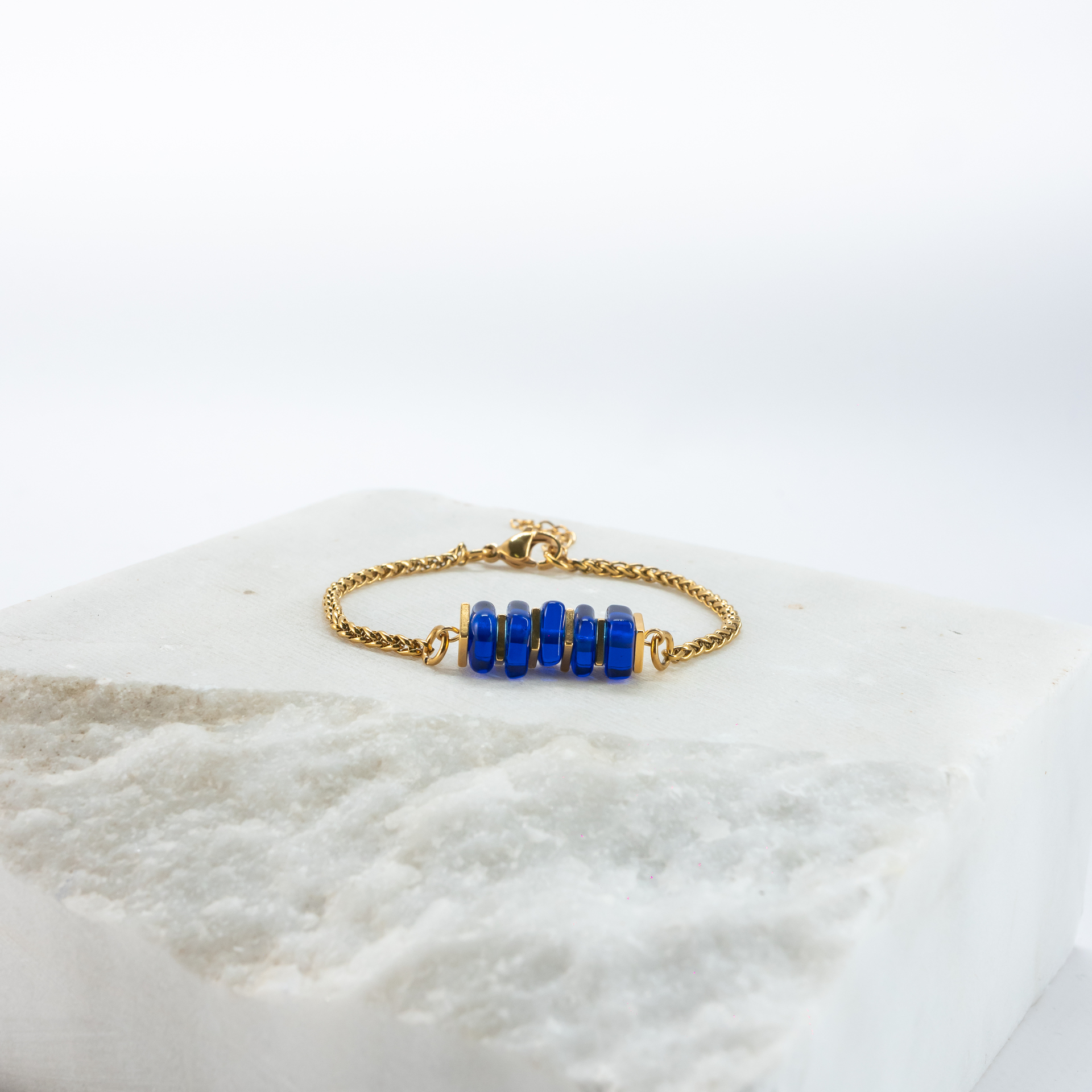 Antilalos water-royal-blue