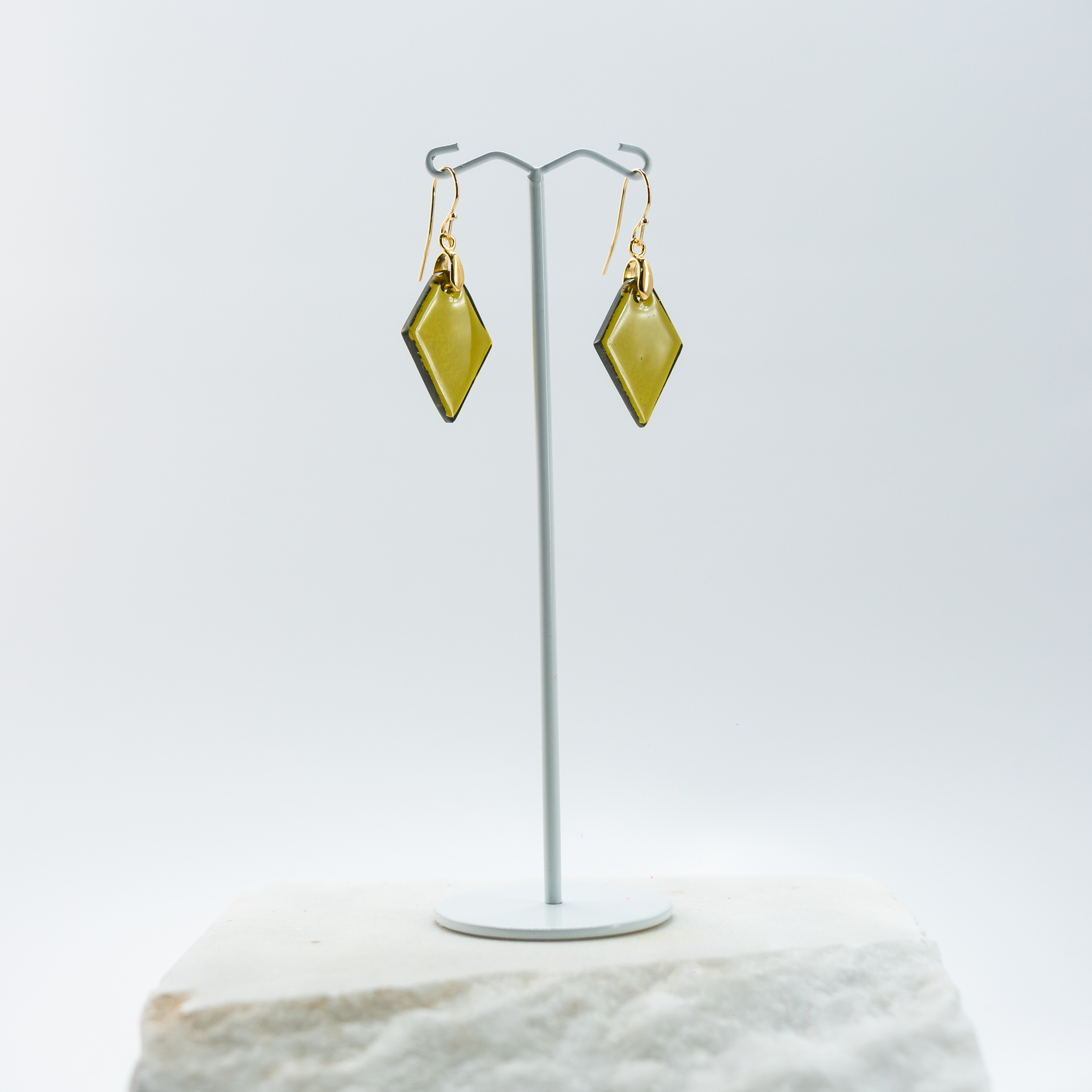 Iperos wine-olive-green