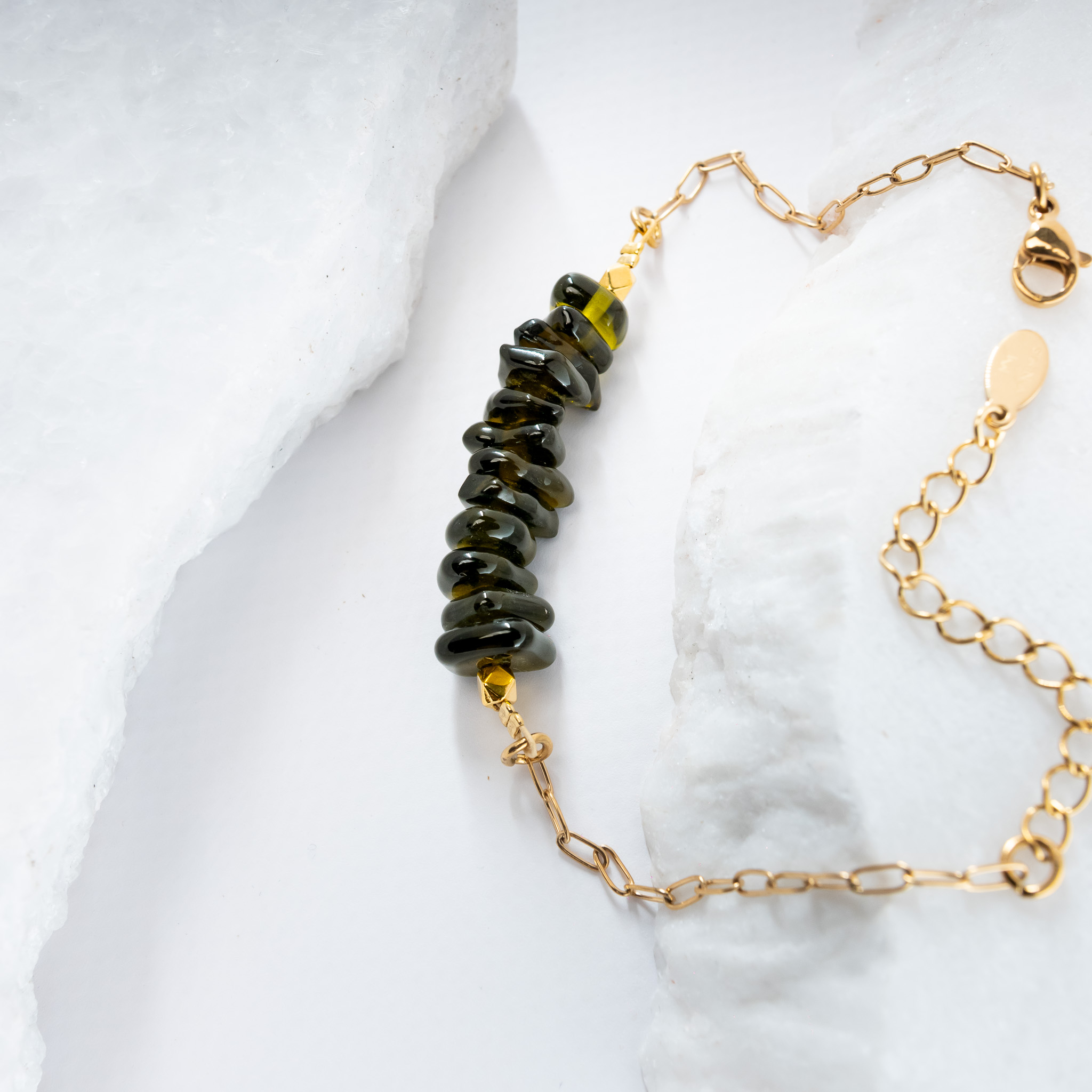 Plegma wine-olive-green-en