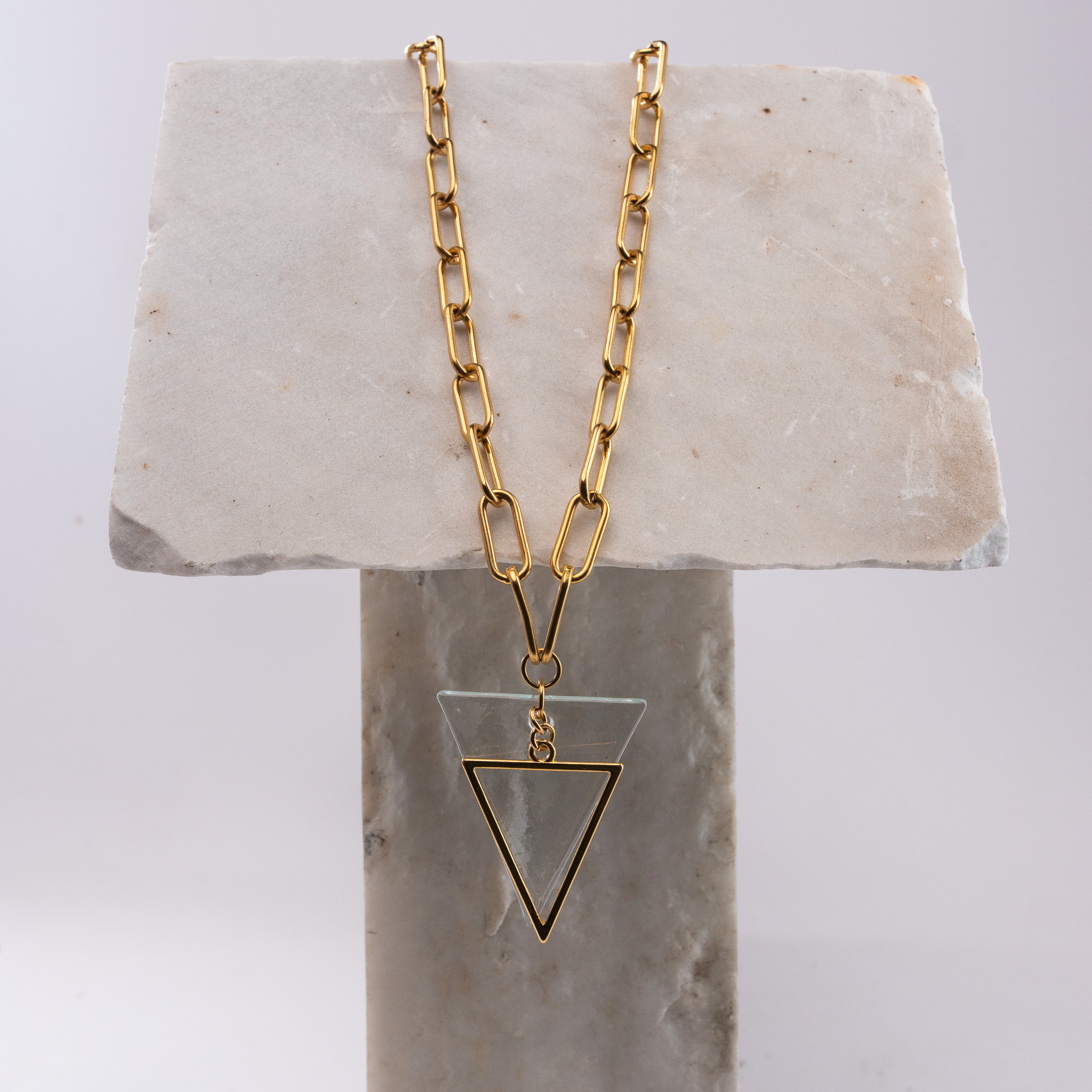 Mountain ouzo-transparent-gold