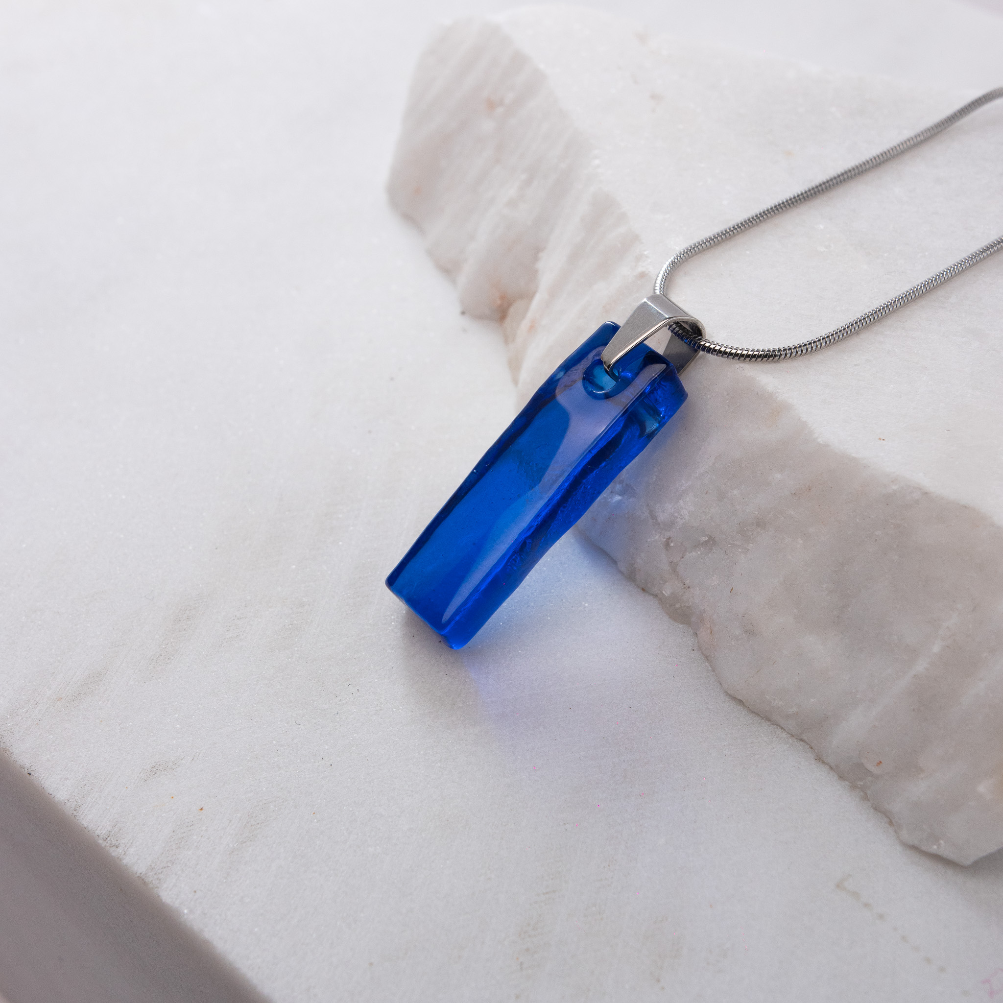 Artemis water-royal-blue-silver