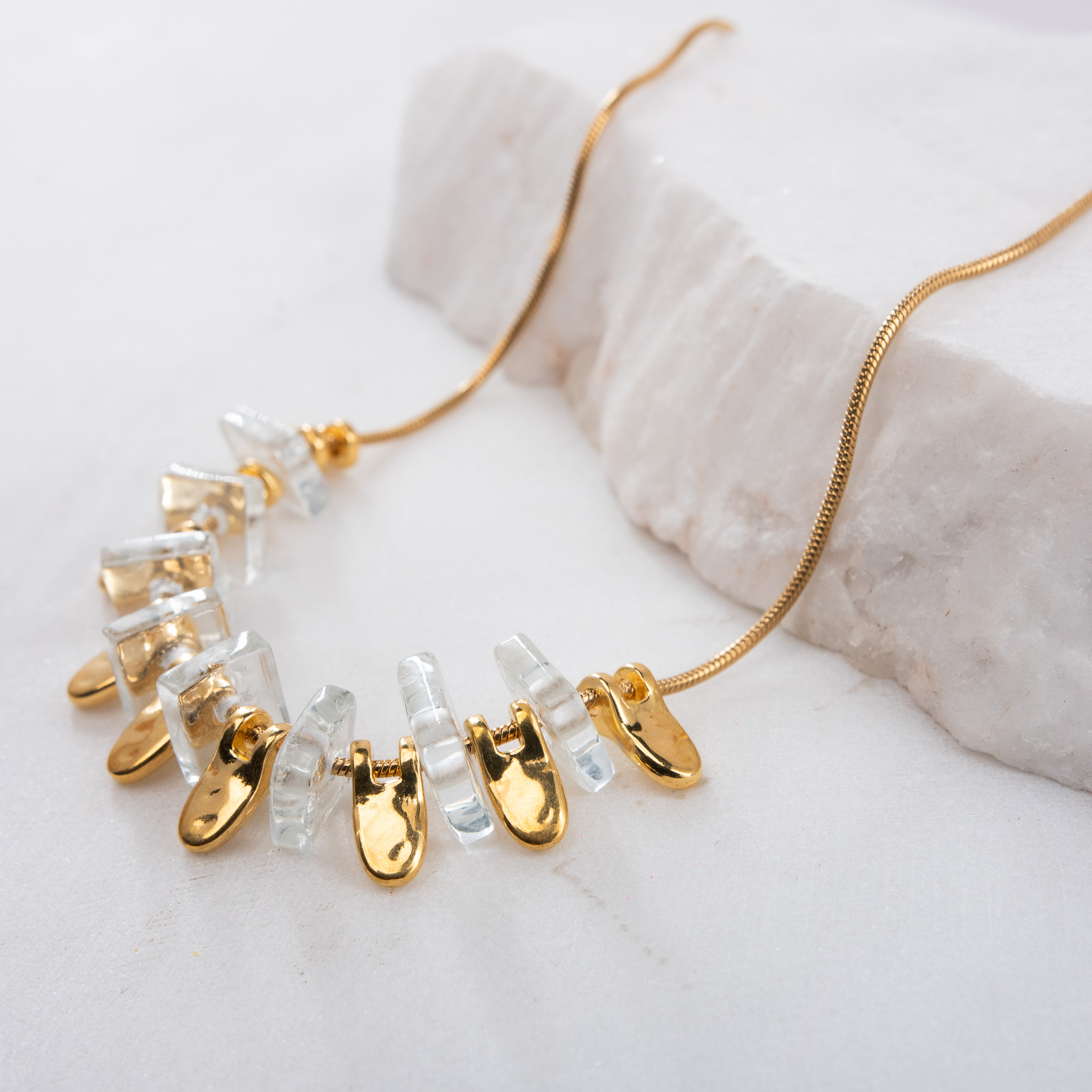 Petal Glow ouzo-transparent-gold